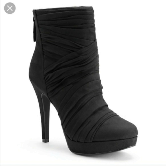 Elle Shoes - NIB Elle Ruched Stiletto Booties - Last Pair!